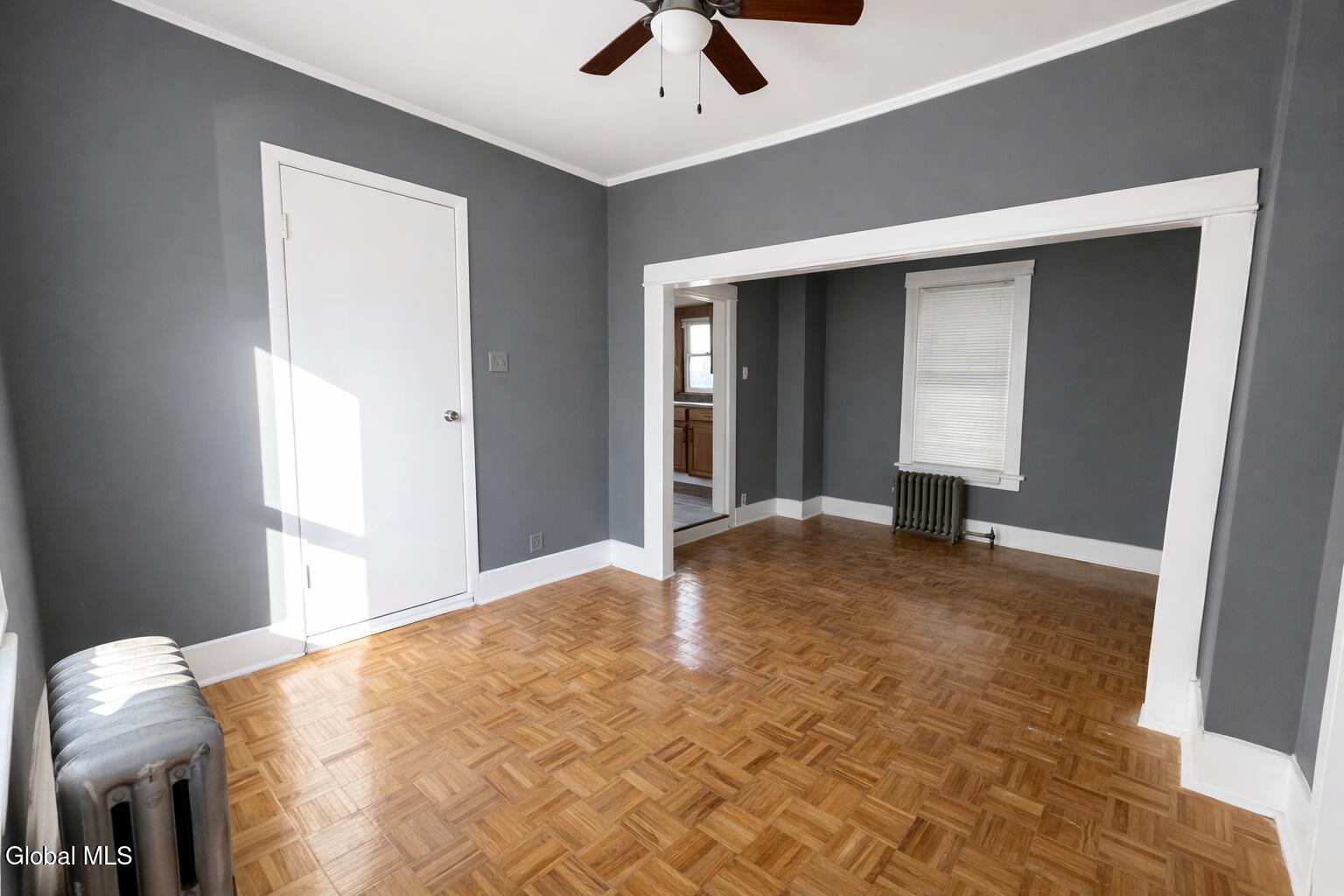 11 Landon Terrace Schenectady NY 12308