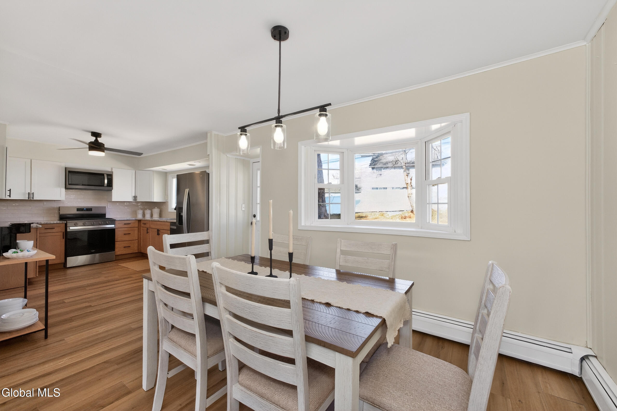 35 Knob Hill Road Albany NY 12211