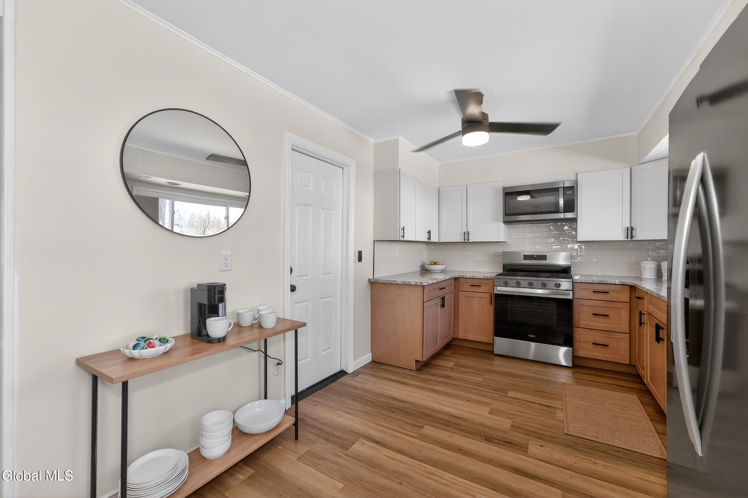 35 Knob Hill Road Albany NY 12211