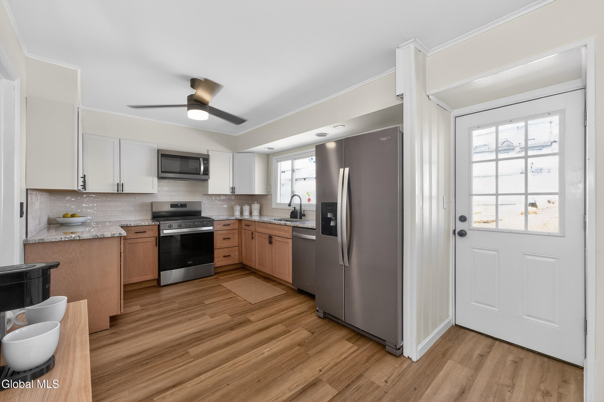 35 Knob Hill Road Albany NY 12211