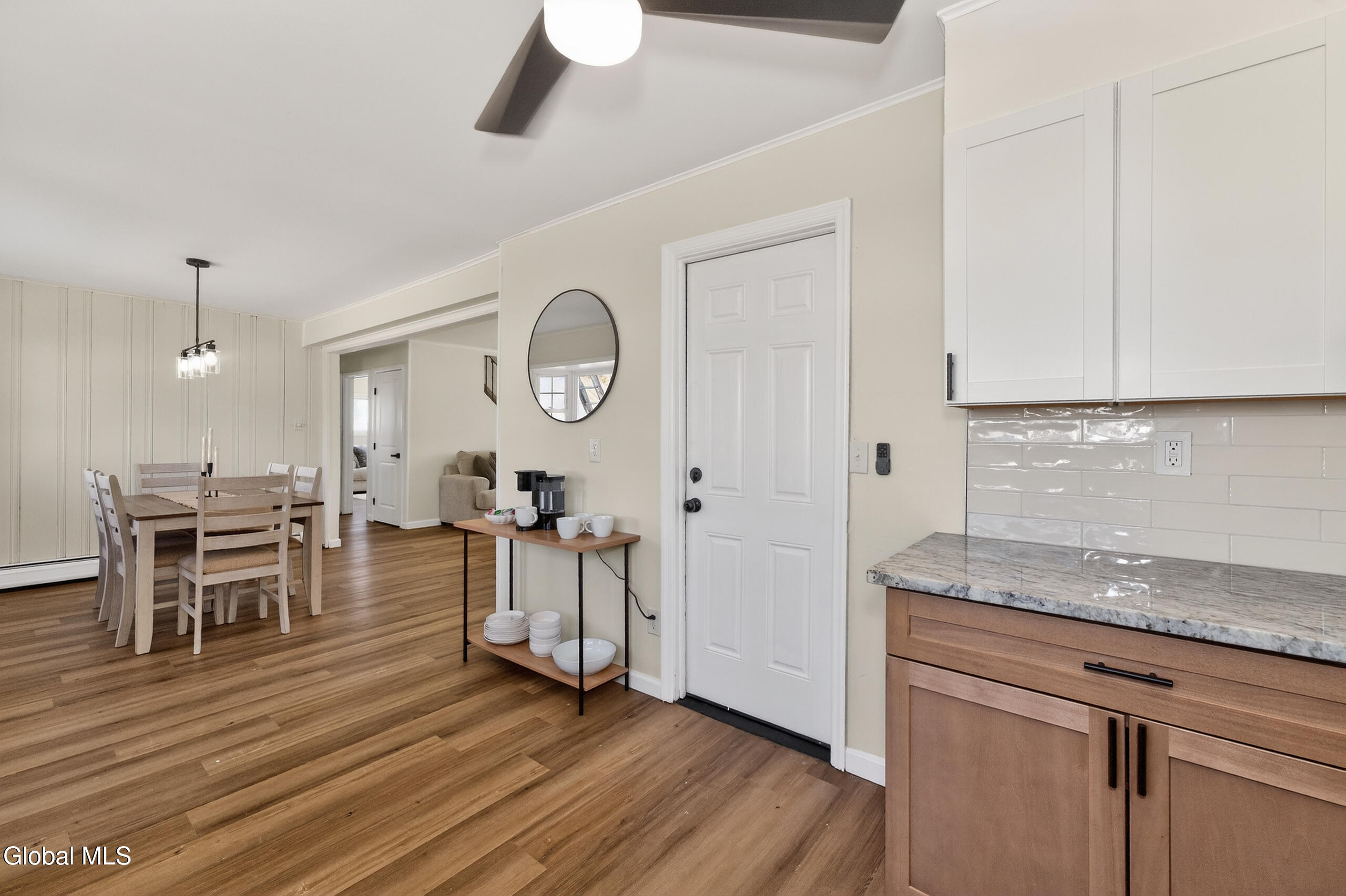 35 Knob Hill Road Albany NY 12211