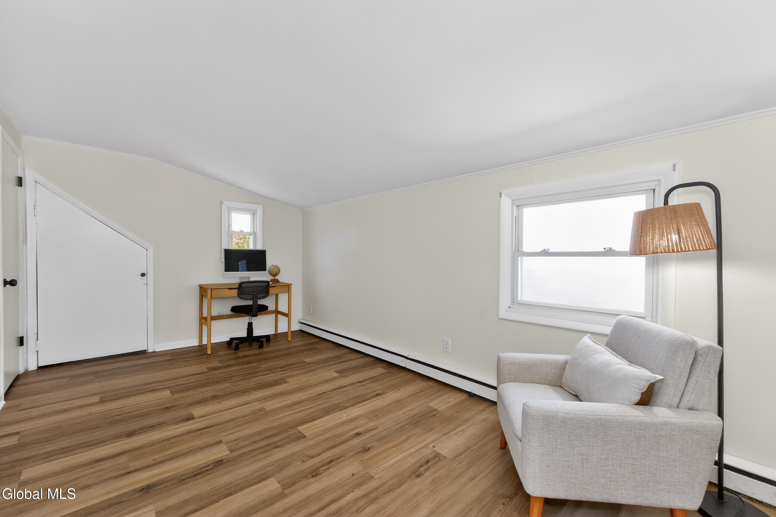 35 Knob Hill Road Albany NY 12211