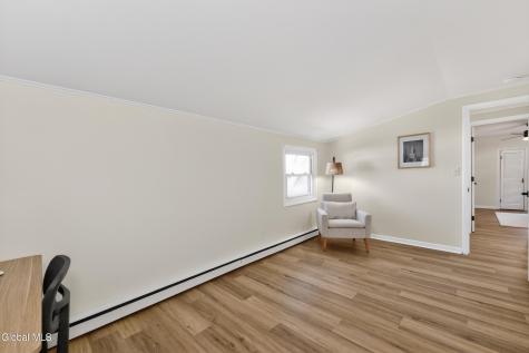 35 Knob Hill Road Albany NY 12211