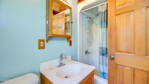180 State Highway 5s Pattersonville NY 12137