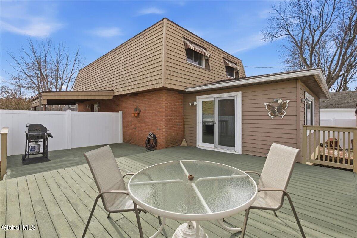 30 Hopewell Street Albany NY 12208