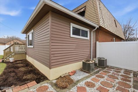 30 Hopewell Street Albany NY 12208