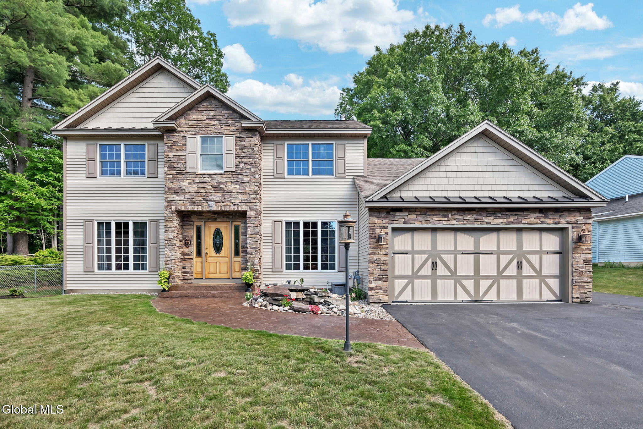 70 Longwood Drive Clifton Park NY 12065