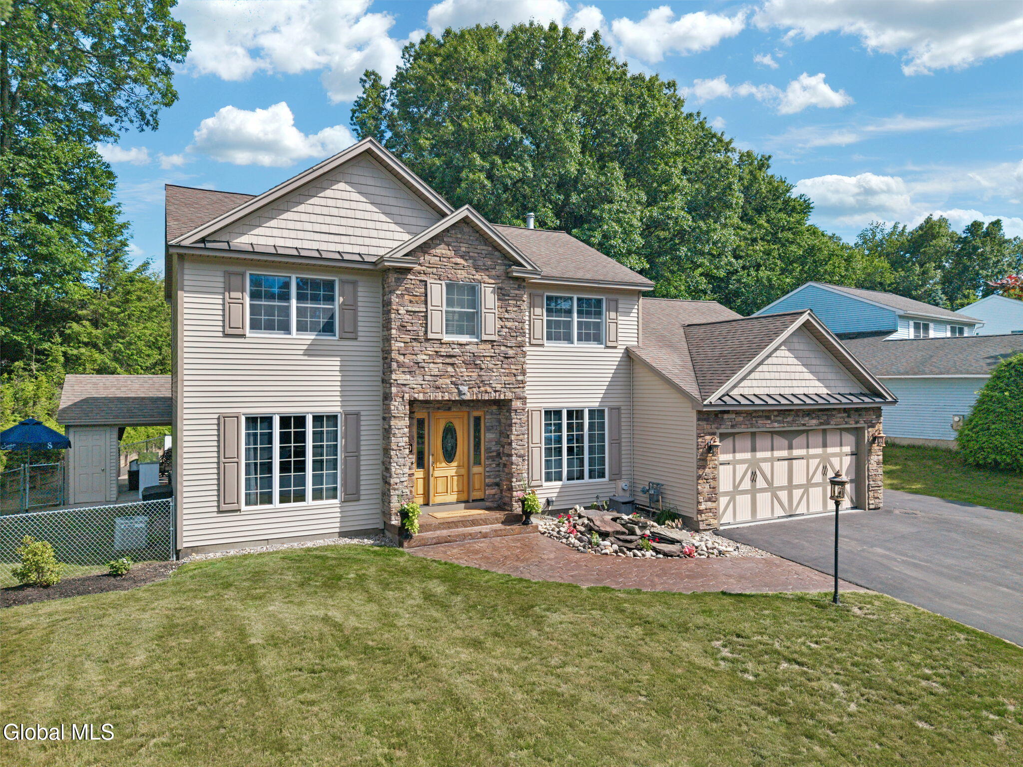 70 Longwood Drive Clifton Park NY 12065