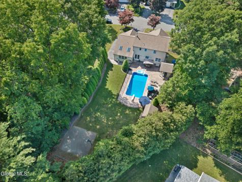 70 Longwood Drive Clifton Park NY 12065