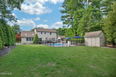 70 Longwood Drive Clifton Park NY 12065