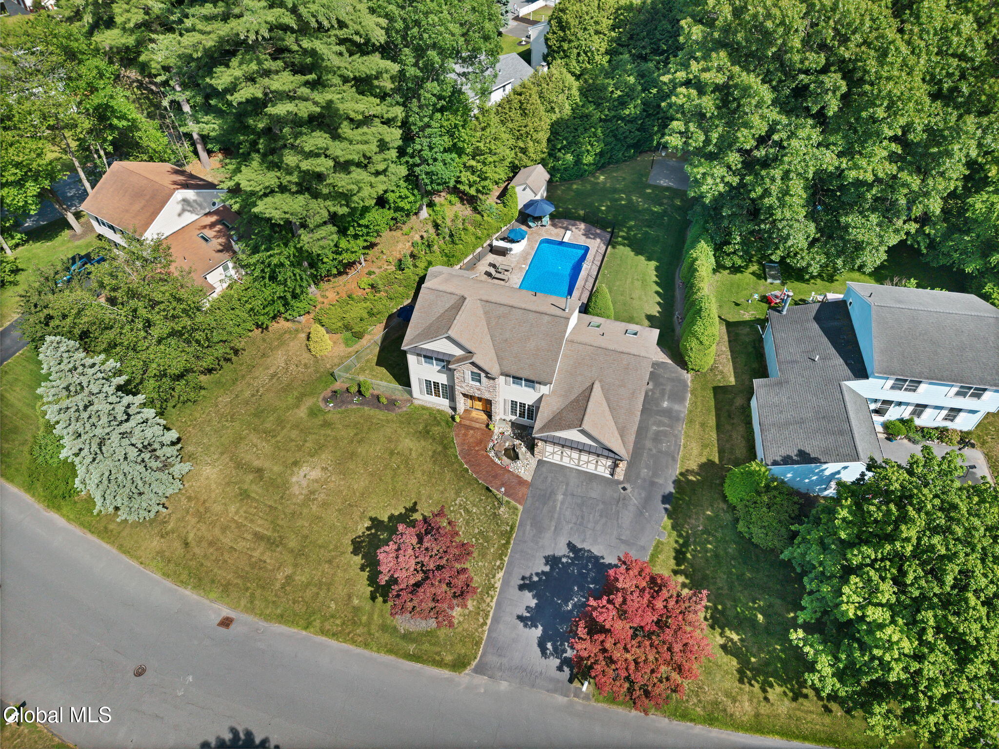 70 Longwood Drive Clifton Park NY 12065