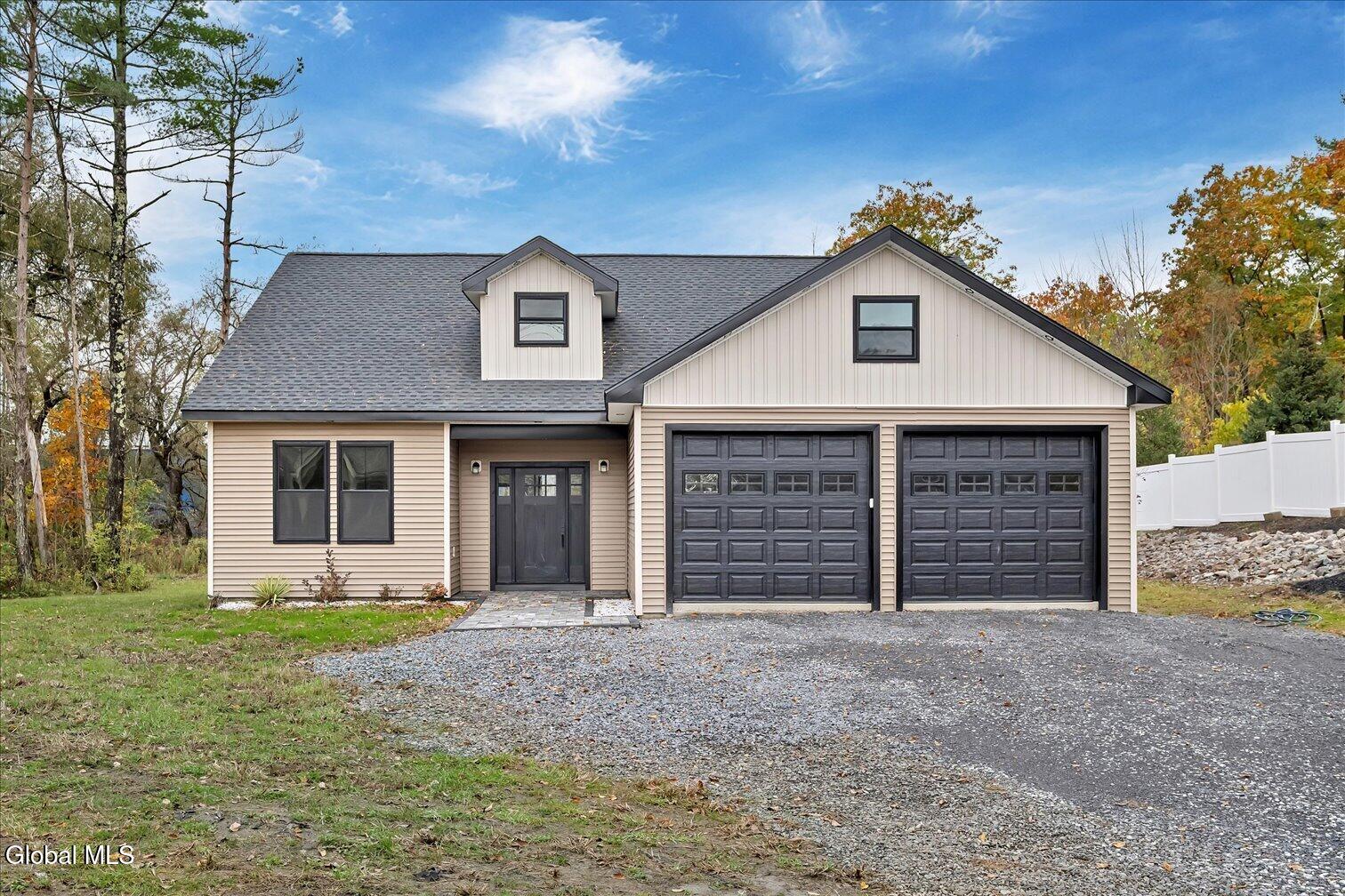 36 Locust Grove Road Saratoga Springs NY 12866
