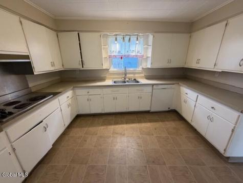 1471 Helderberg Avenue Rotterdam NY 12306