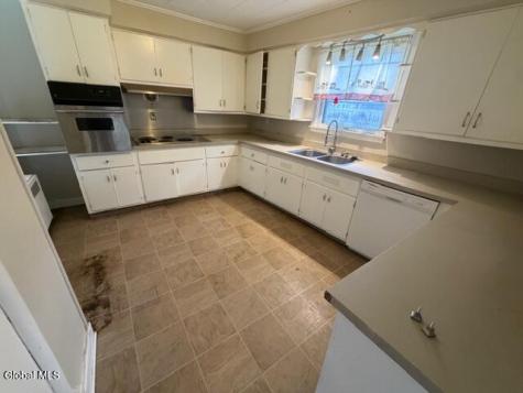 1471 Helderberg Avenue Rotterdam NY 12306