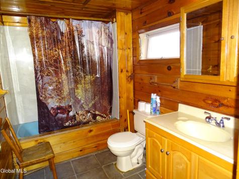 15 Cottage Street Averill Park NY 12018