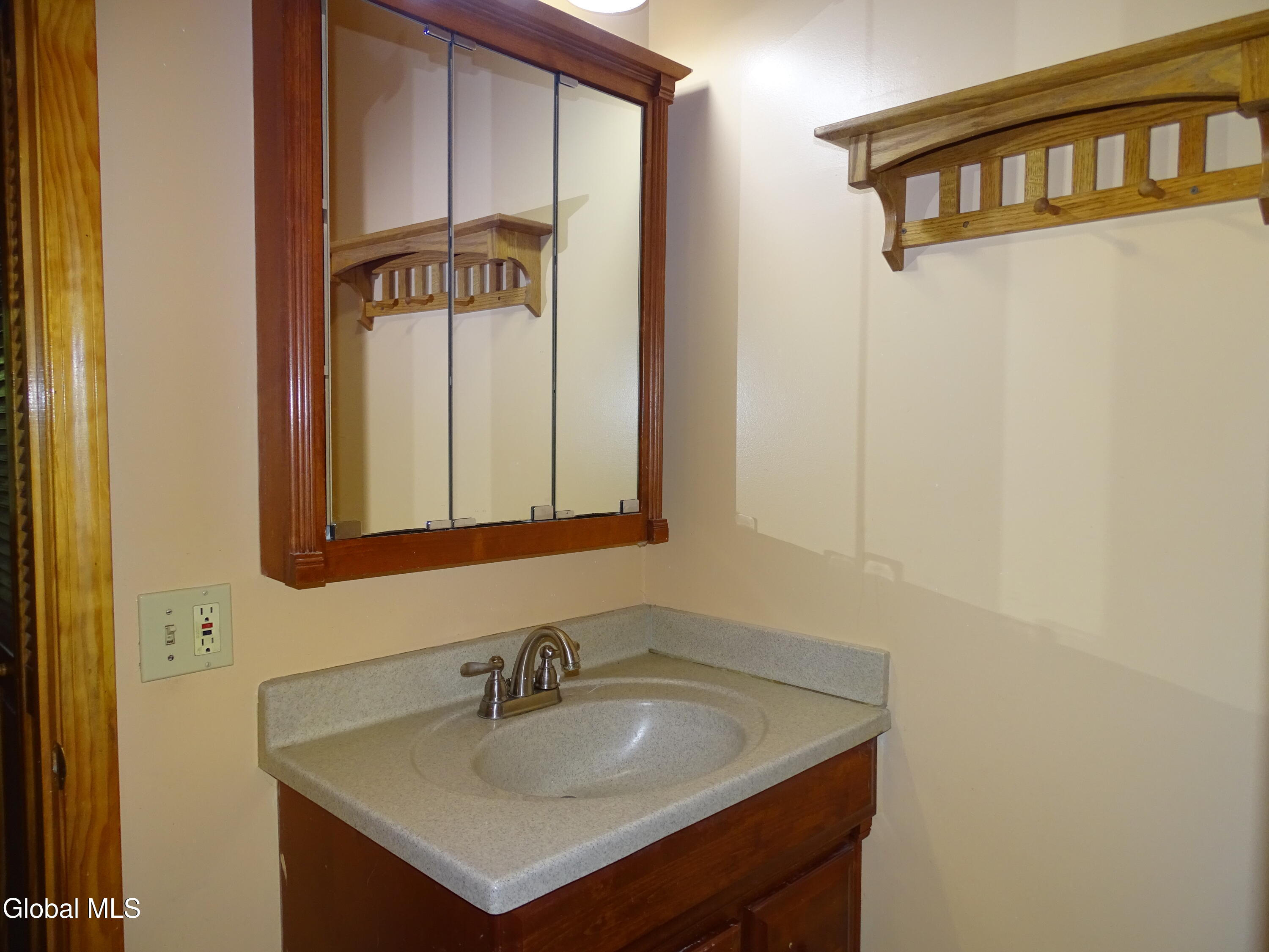 15 Cottage Street Averill Park NY 12018