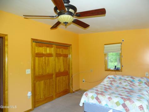 15 Cottage Street Averill Park NY 12018