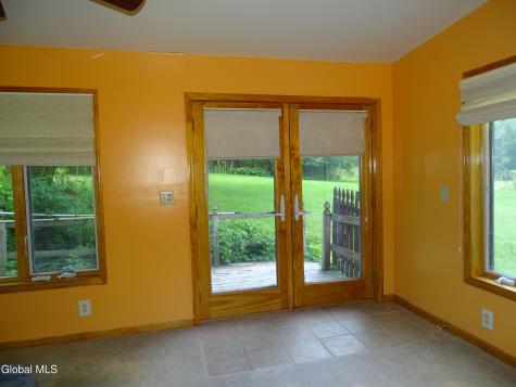 15 Cottage Street Averill Park NY 12018