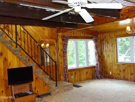 15 Cottage Street Averill Park NY 12018