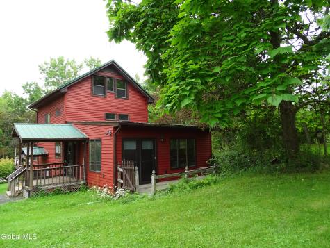 15 Cottage Street Averill Park NY 12018