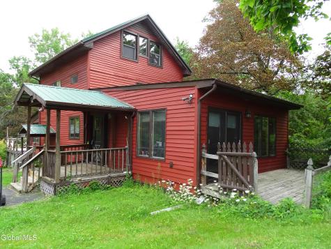 15 Cottage Street Averill Park NY 12018