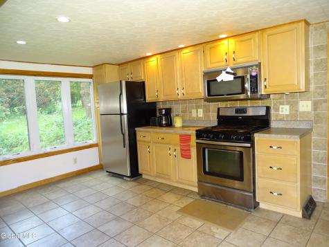 15 Cottage Street Averill Park NY 12018