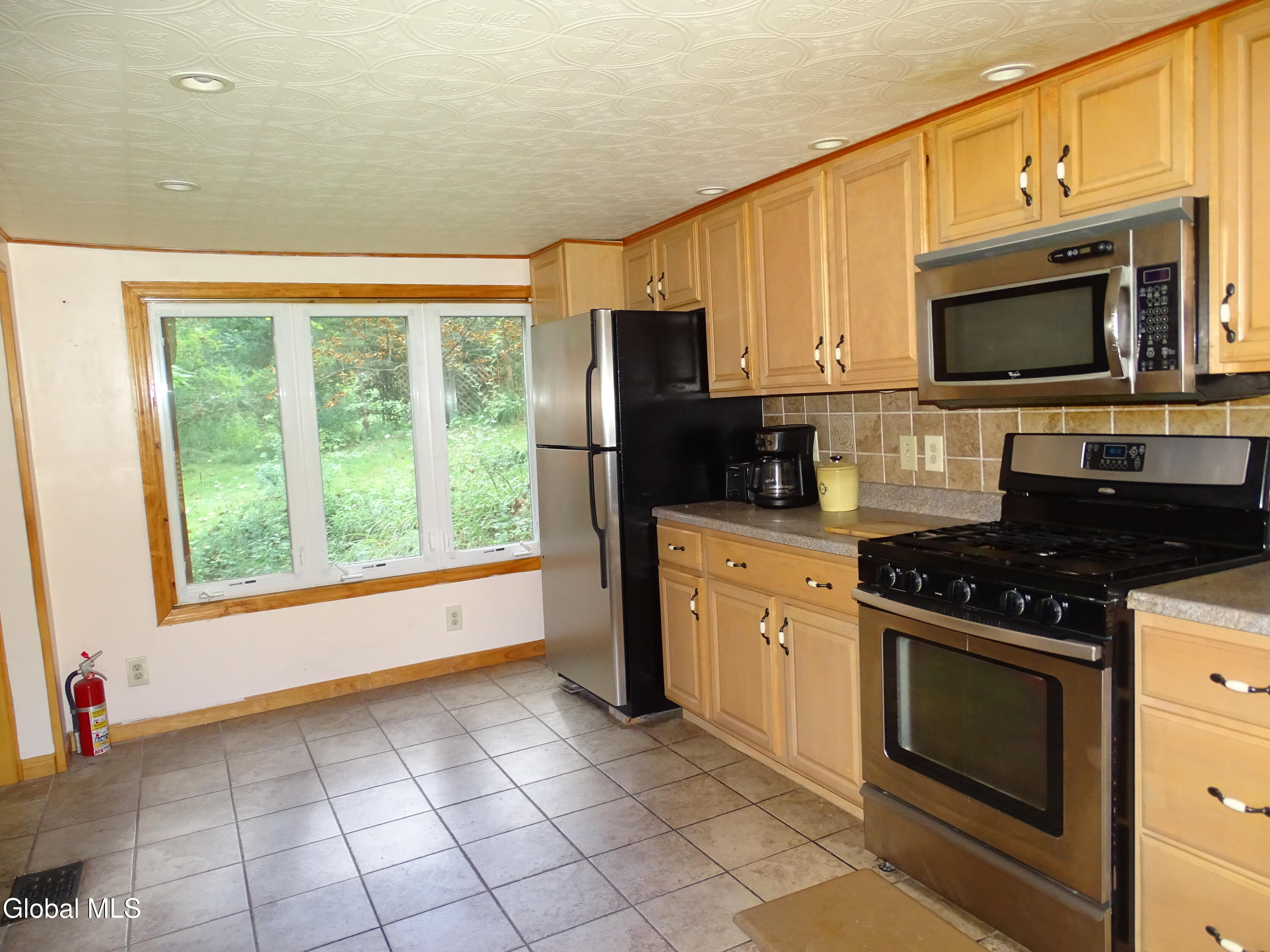 15 Cottage Street Averill Park NY 12018