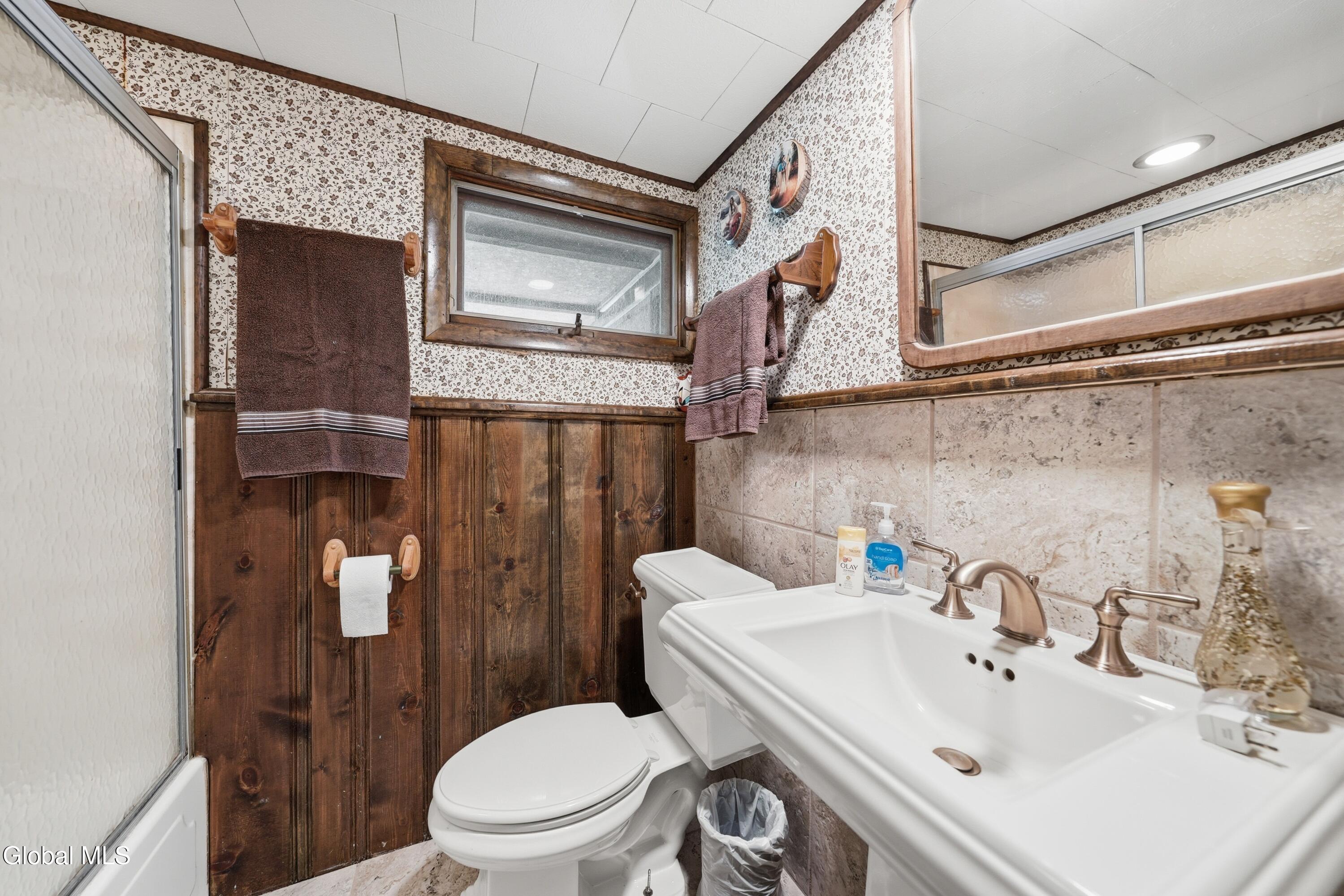 12 Colony Drive Lake Luzerne NY 12846