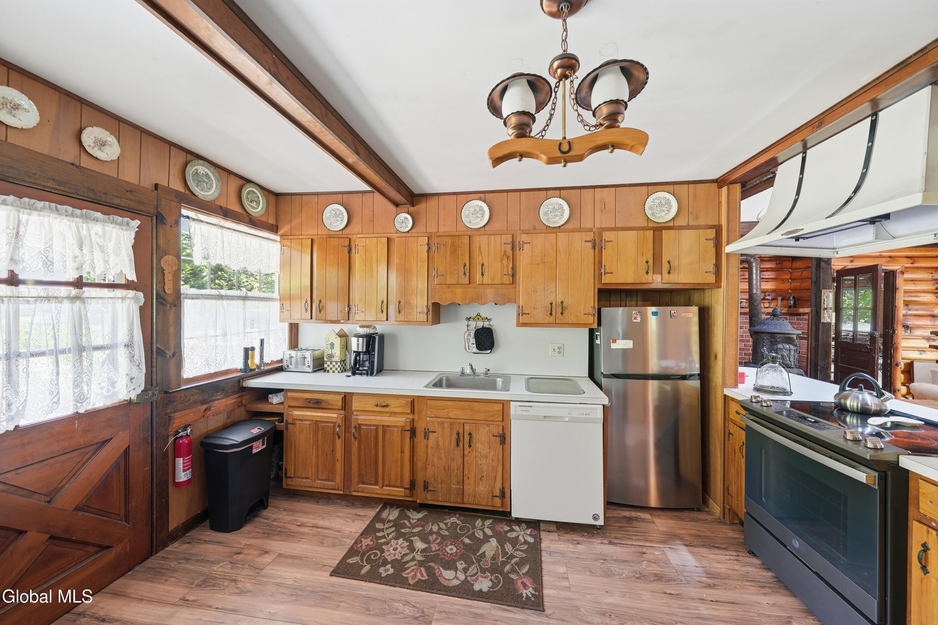 12 Colony Drive Lake Luzerne NY 12846