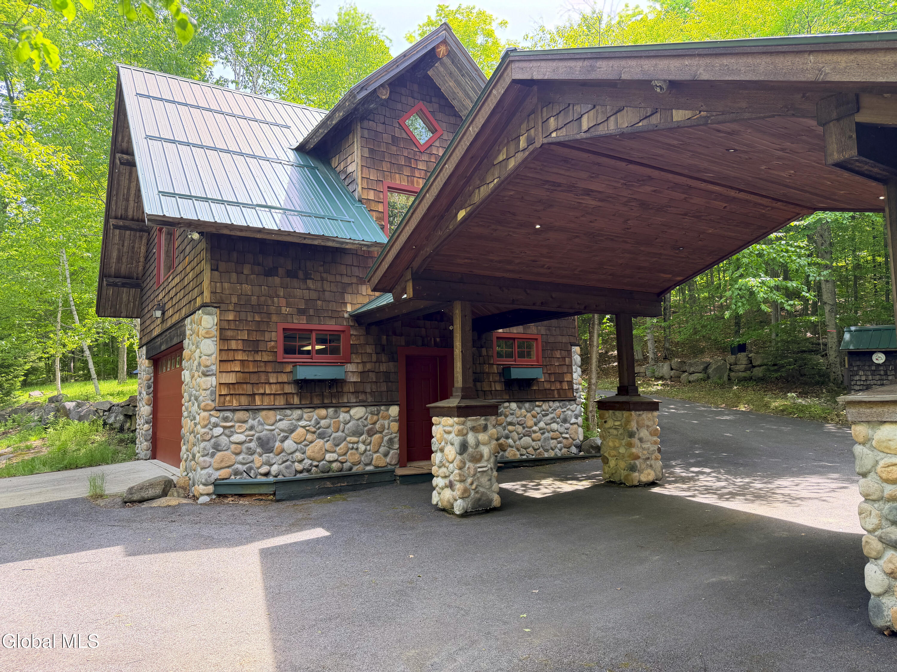 54 4-h Road North River NY 12856