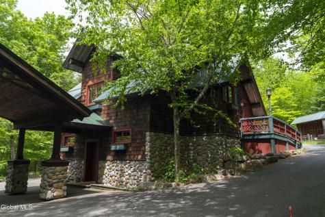 54 4-h Road North River NY 12856