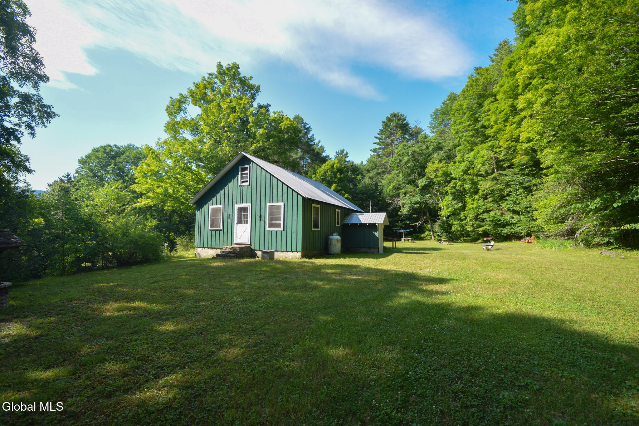 327 Wardsboro Road Ticonderoga NY 12836