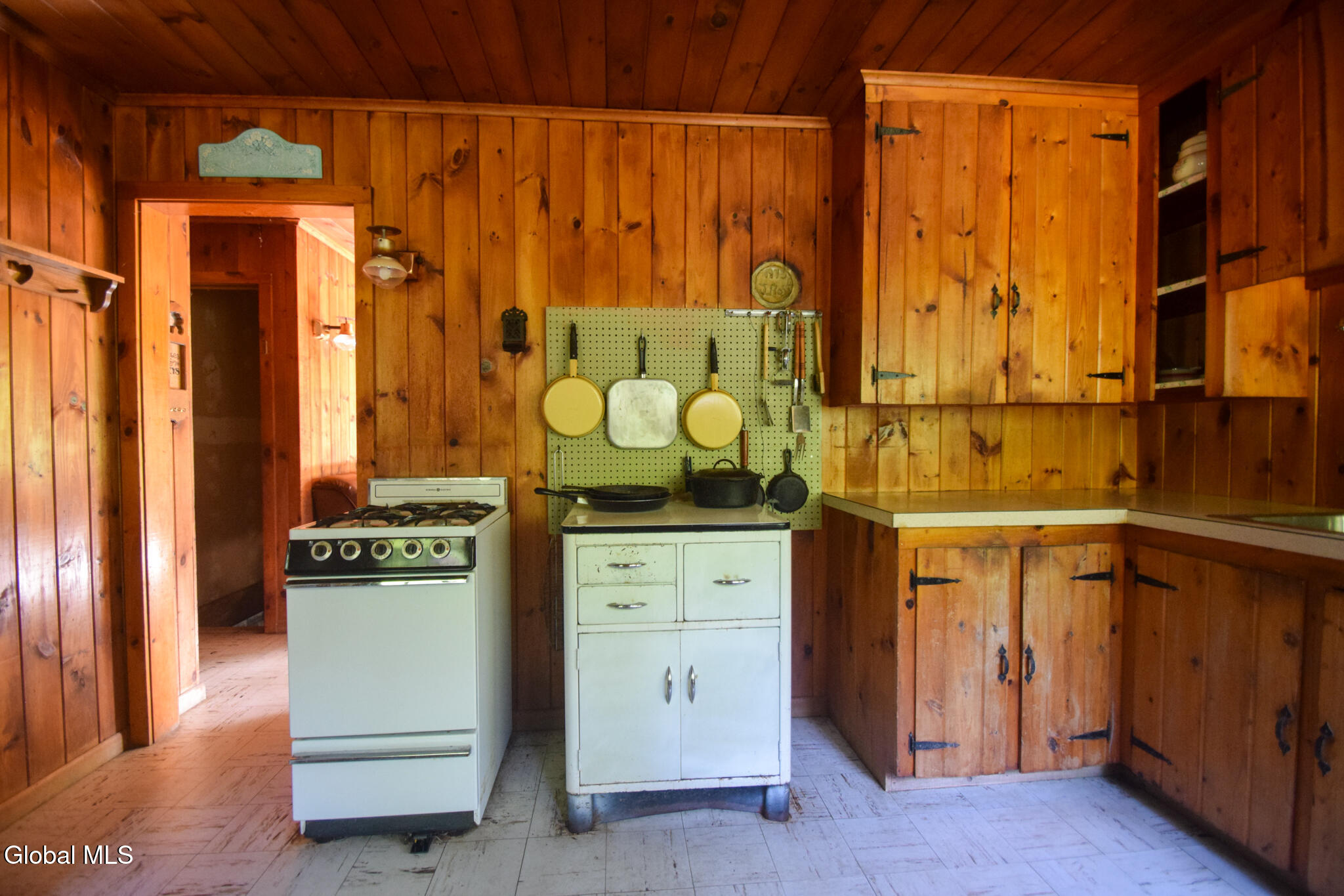 327 Wardsboro Road Ticonderoga NY 12836