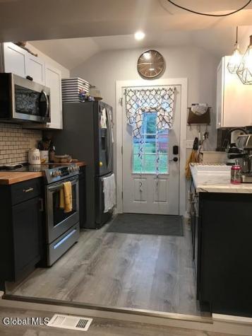 7352 Church Road Schenectady NY 12306