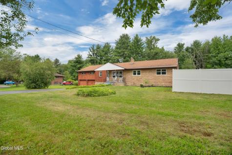 969 Grooms Road Rexford NY 12148