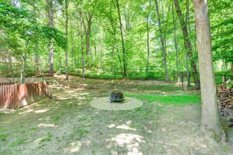 16 Innisbrook Drive Clifton Park NY 12065