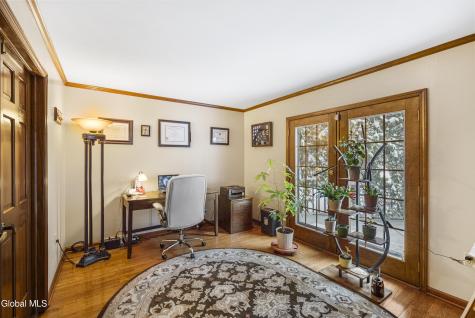 16 Innisbrook Drive Clifton Park NY 12065