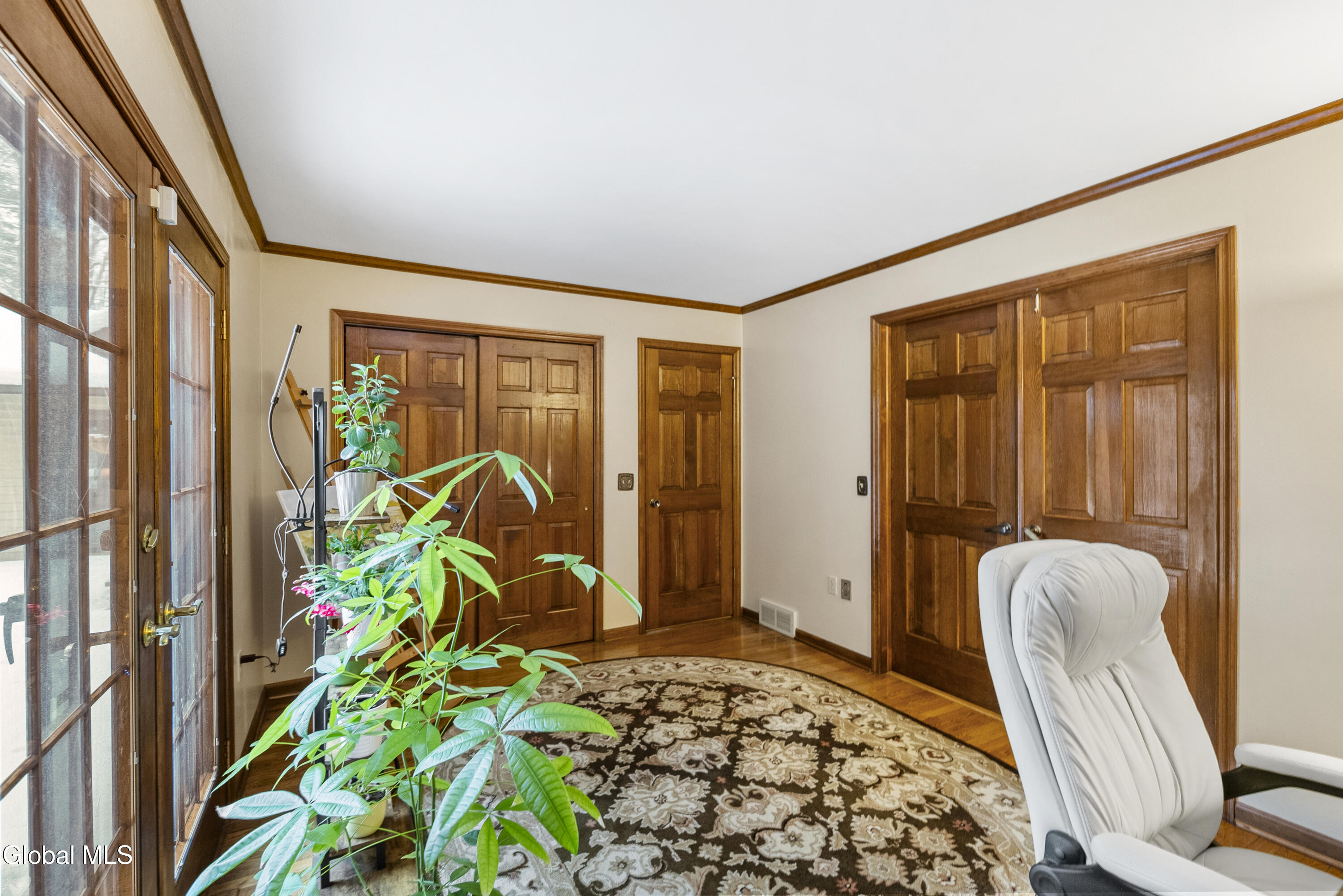 16 Innisbrook Drive Clifton Park NY 12065