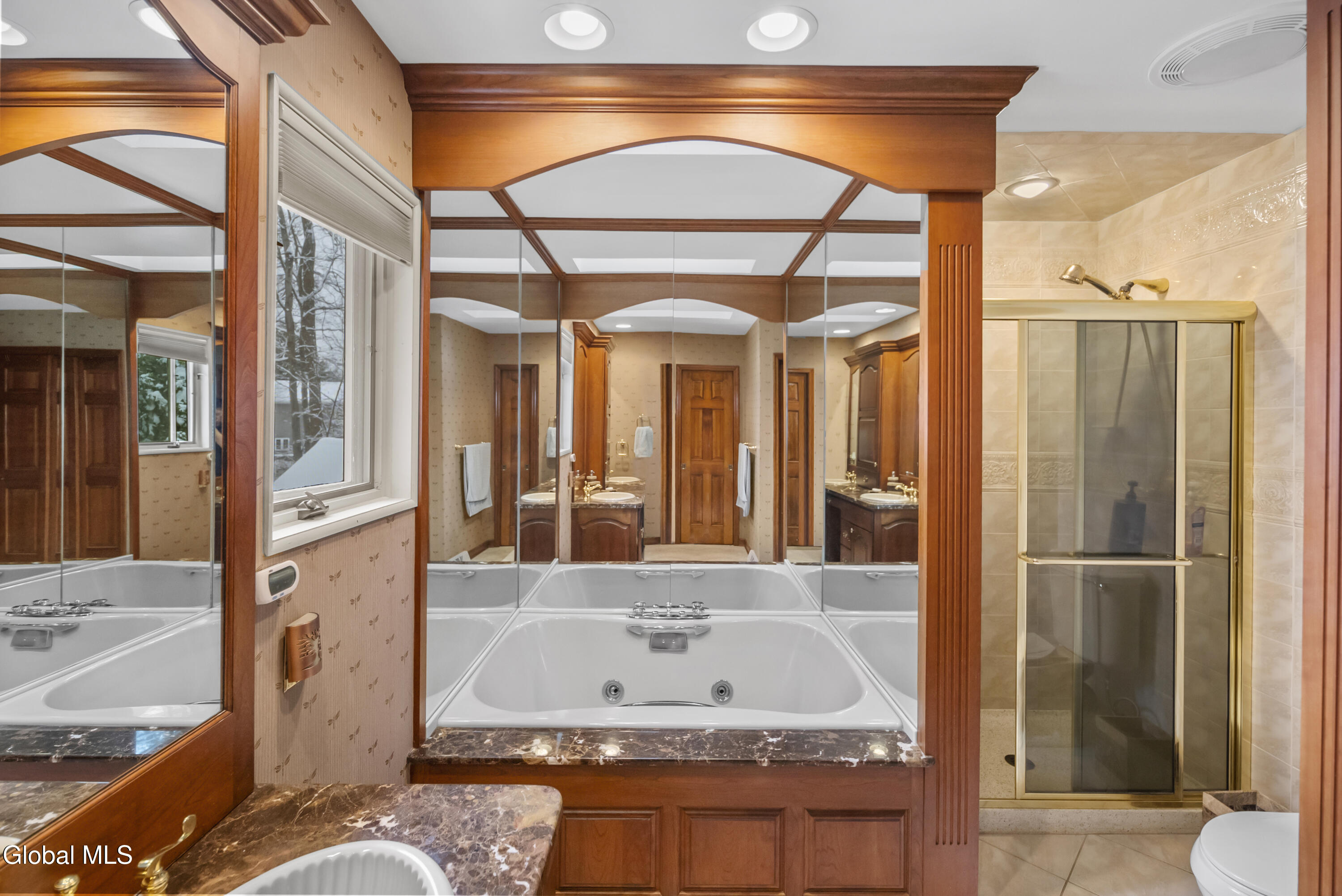 16 Innisbrook Drive Clifton Park NY 12065