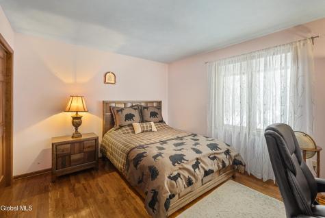 16 Innisbrook Drive Clifton Park NY 12065