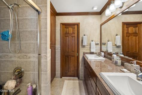 16 Innisbrook Drive Clifton Park NY 12065