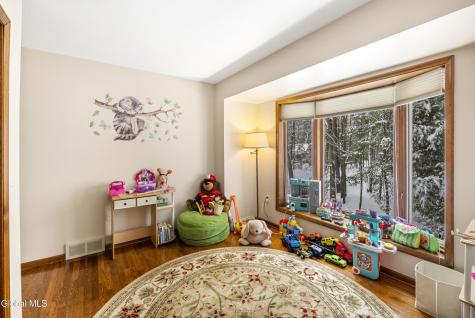 16 Innisbrook Drive Clifton Park NY 12065