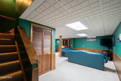 16 Innisbrook Drive Clifton Park NY 12065