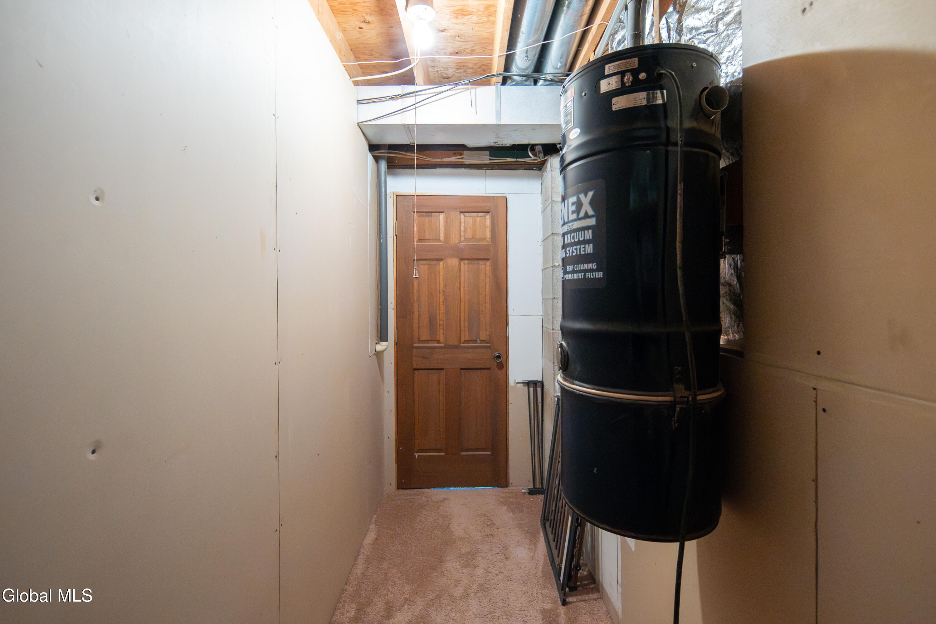16 Innisbrook Drive Clifton Park NY 12065