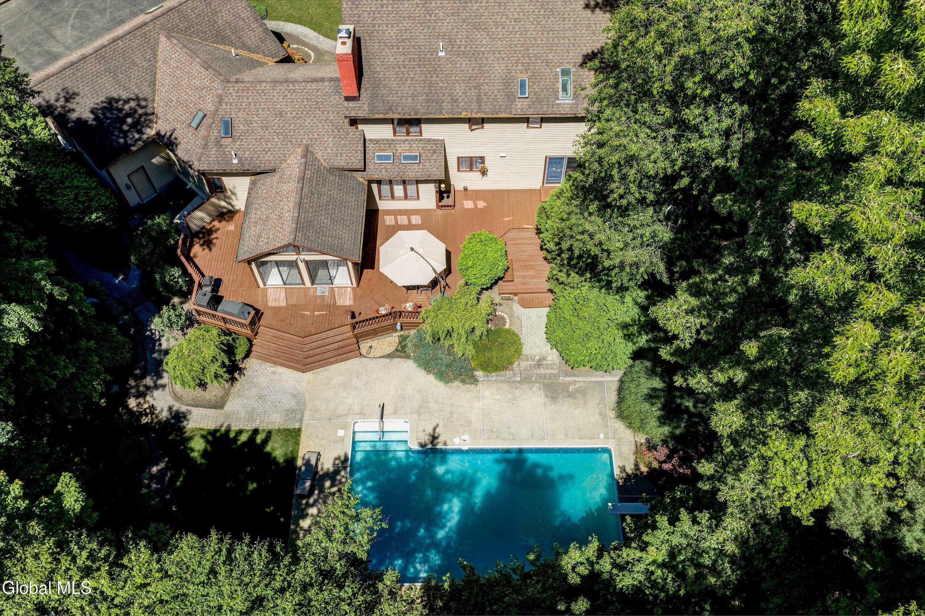 16 Innisbrook Drive Clifton Park NY 12065