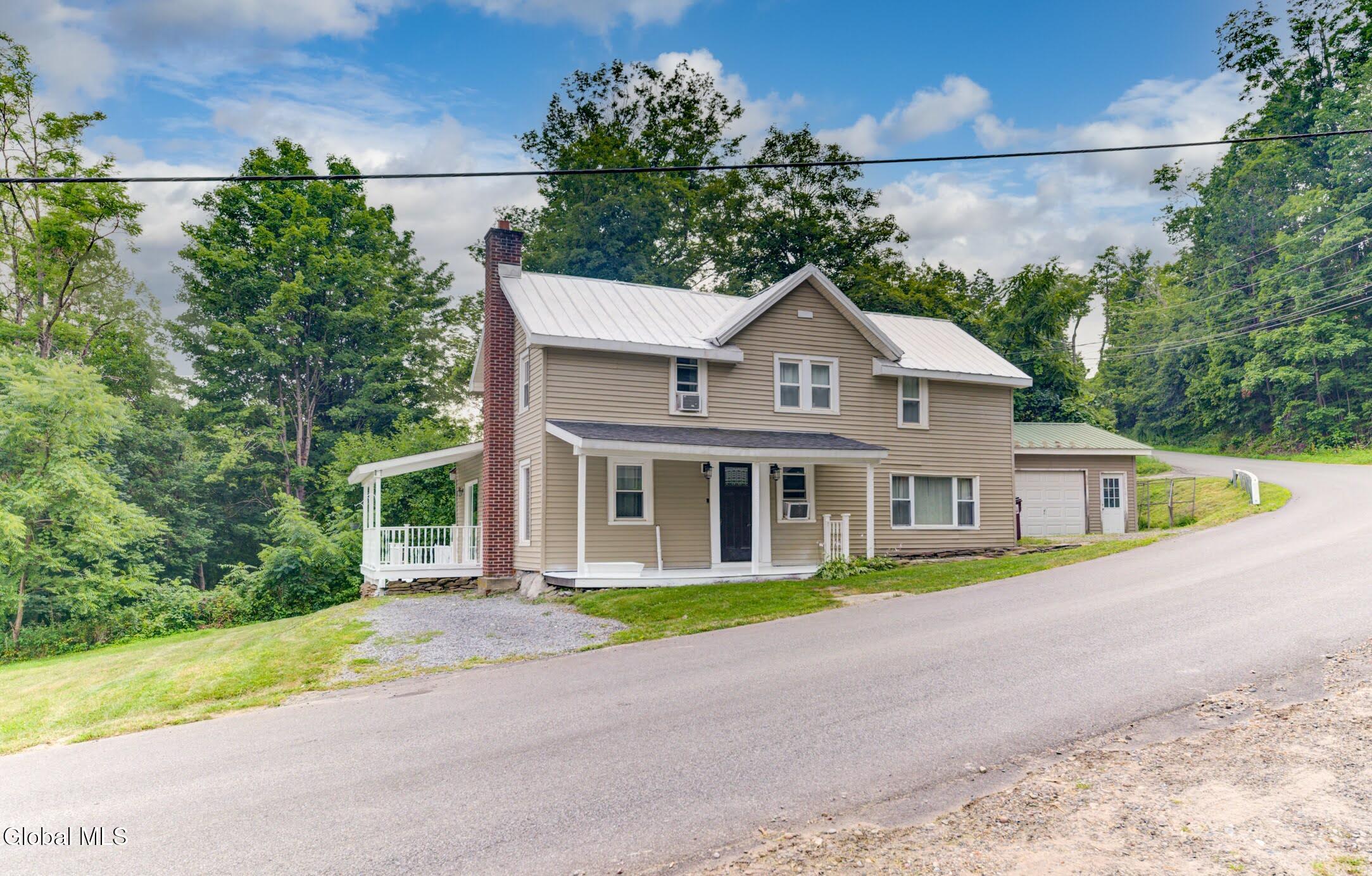 2061 Burtonville Road Esperance NY 12066