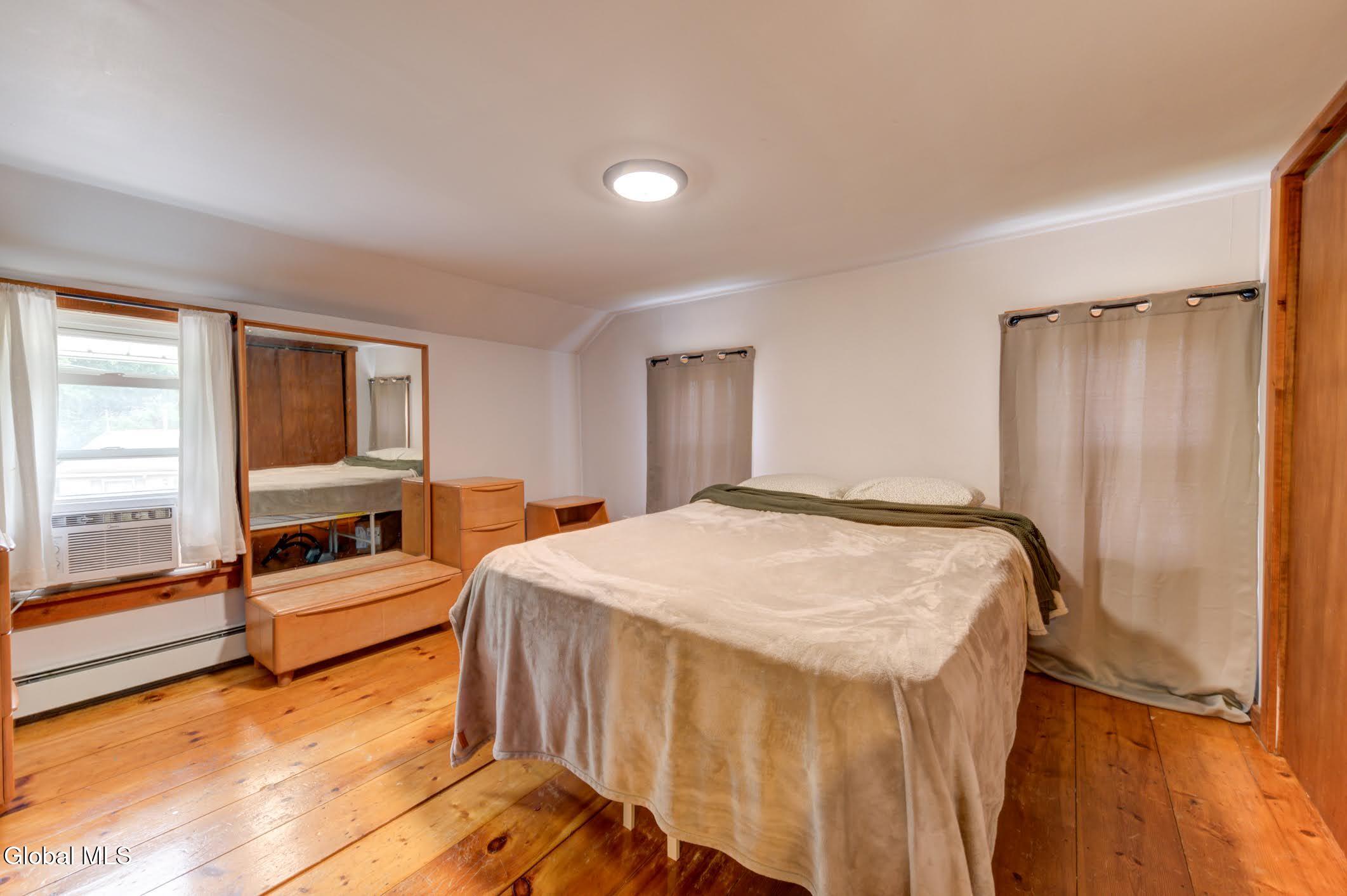 2061 Burtonville Road Esperance NY 12066