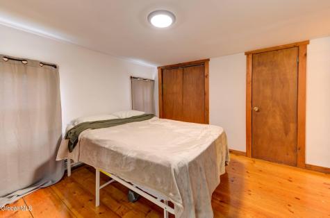 2061 Burtonville Road Esperance NY 12066