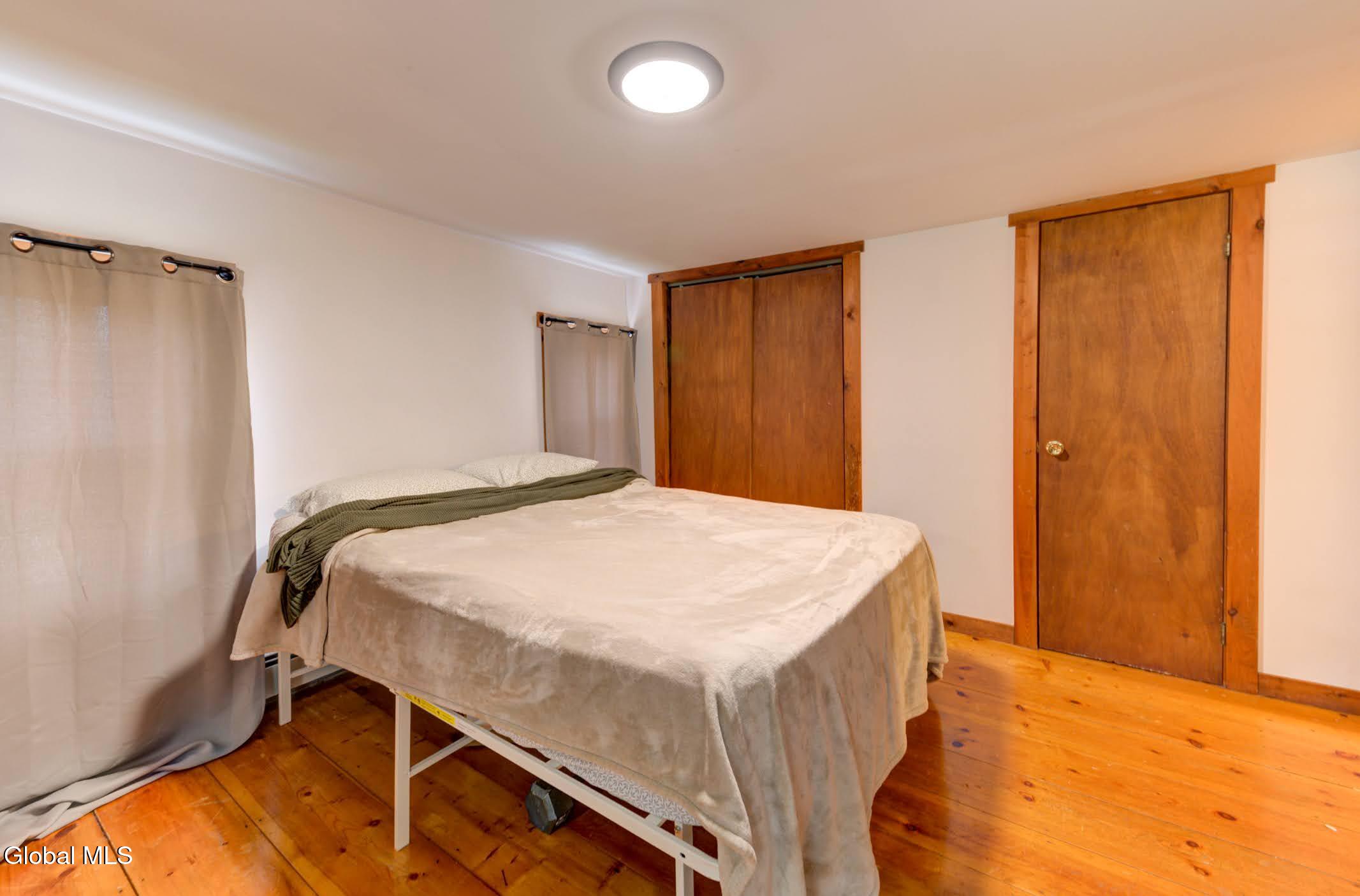 2061 Burtonville Road Esperance NY 12066