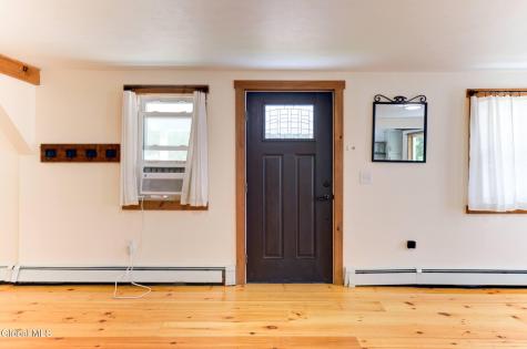 2061 Burtonville Road Esperance NY 12066